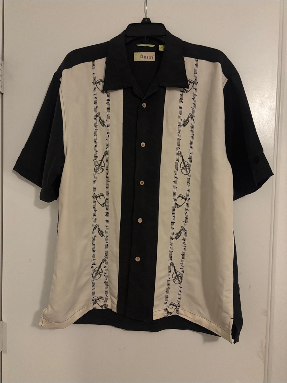 Cubavera Black & Cream Short-Sleeve Camp Shirt w/Music & Instrument/Embroidery